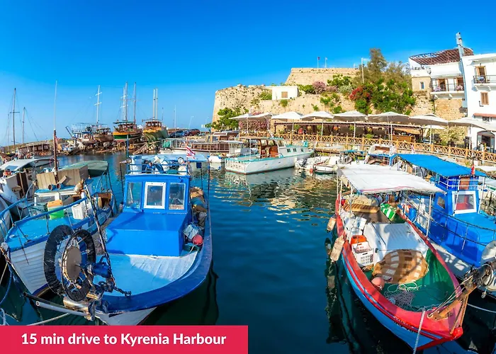 Centre Templos By Holidaykeys * Kyrenia (Northern Cyprus)